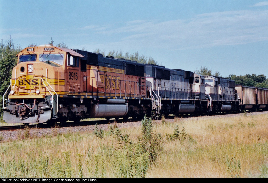 BNSF 8915 East